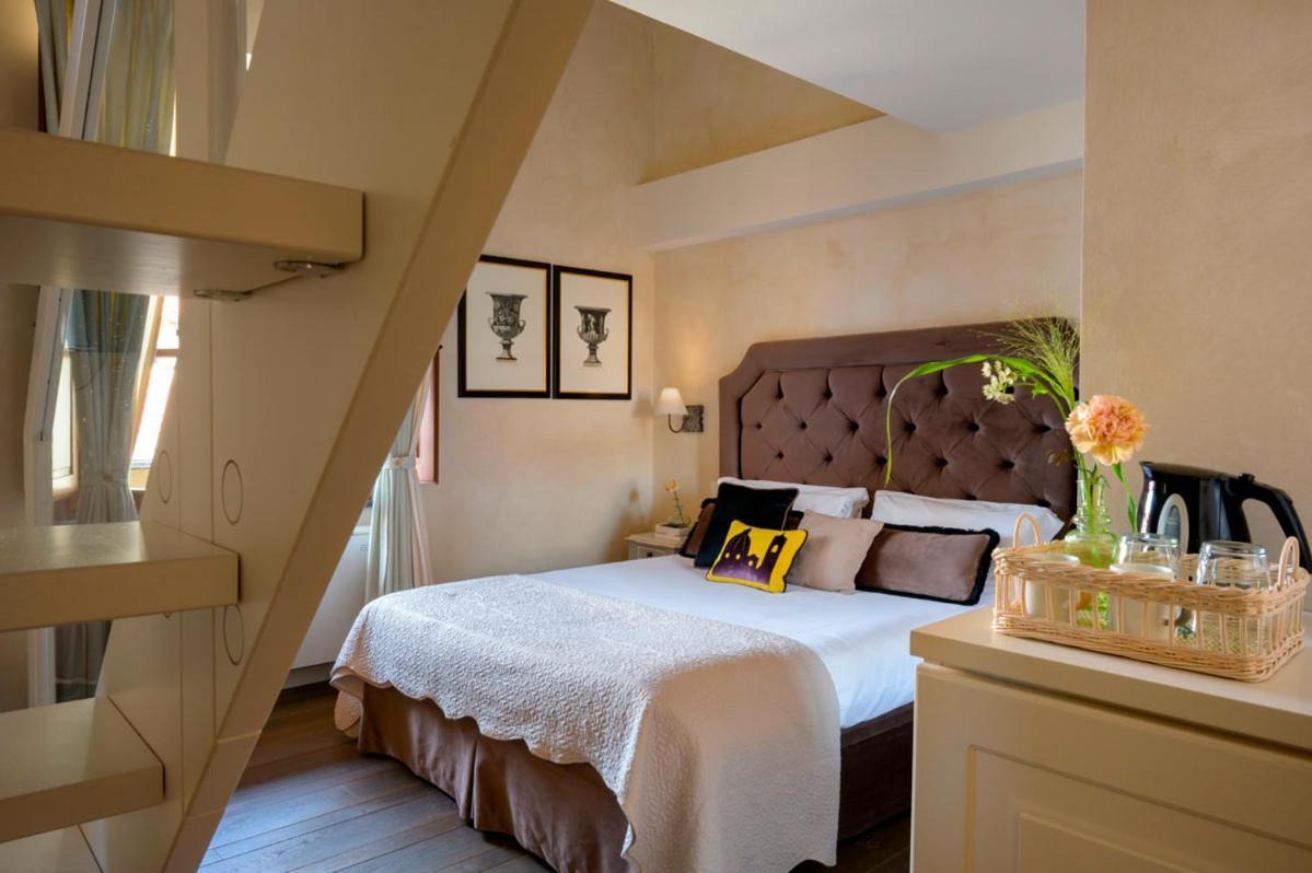 Mabelle Firenze Residenza Sassetti Bed & Breakfast ภายนอก รูปภาพ